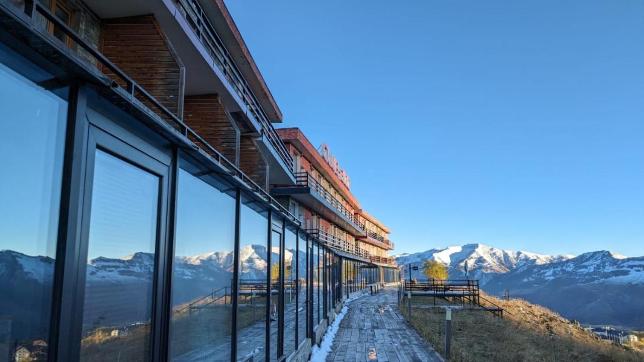 Melia Hotel Gudauri Exterior photo